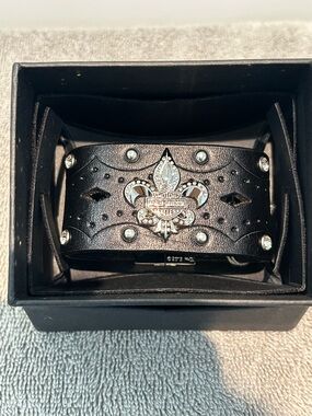Vintage NWOT Harley Davidson Leather Rhinestone Cuff